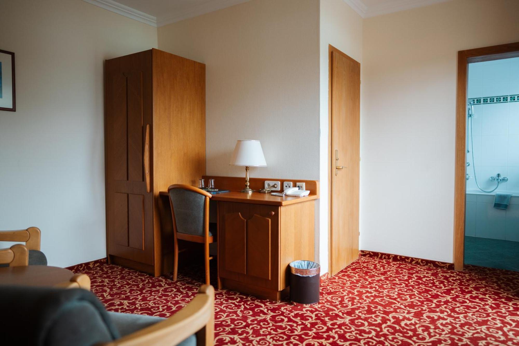 Seehotel Ressmann Drobollach am Faakersee Dış mekan fotoğraf